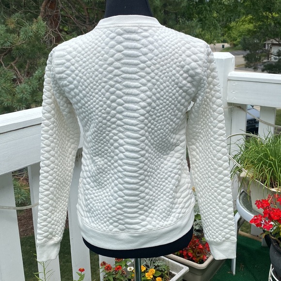 Patterned autumn sweater - Picture 6 of 10